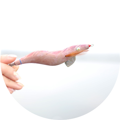 釣れるけどロストしない桐製のエギを販売しています